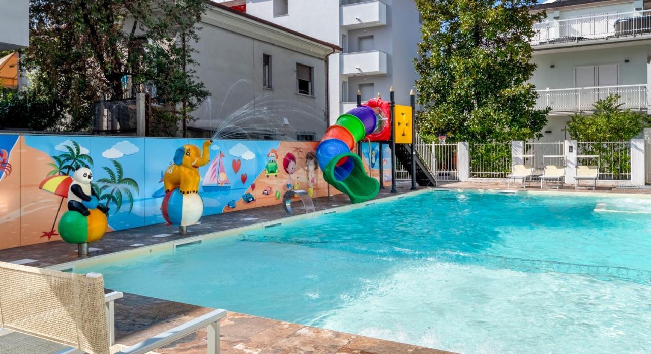 ريتشيوني Residence Filmare المظهر الخارجي الصورة